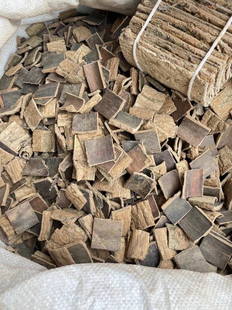 杜仲野生中药材厚皮特级杜仲皮泡茶巴戟牛大力肚仲肚种杜肿