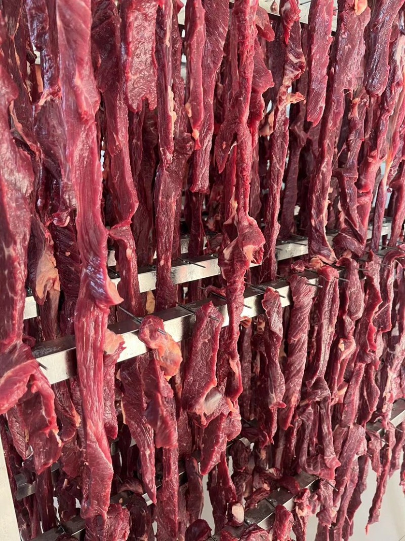 呼伦贝尔金阿爸肥瘦相间纯瘦牛肉干无添加孕妇可食加热食用