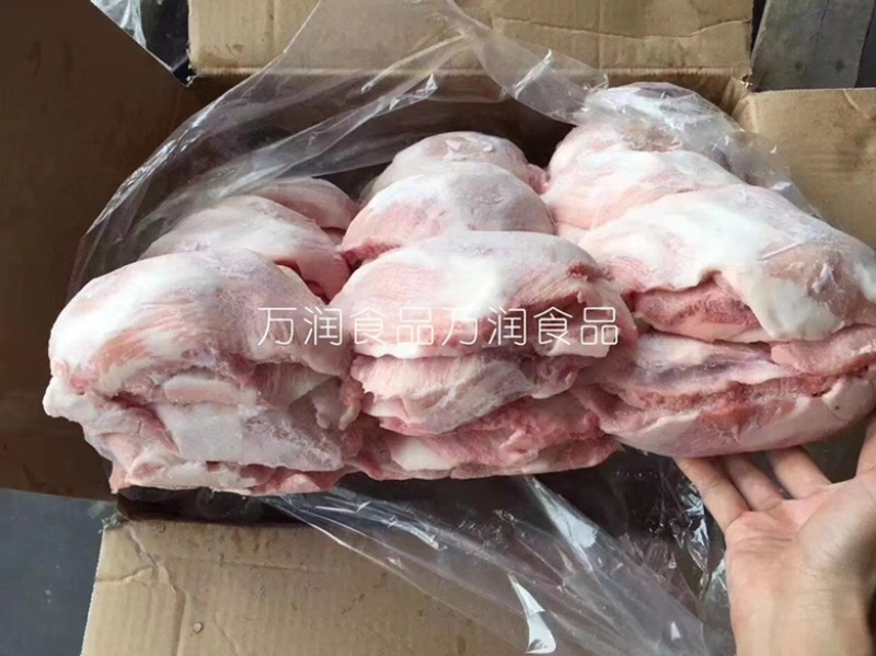 精修松板肉猪颈肉肉青，烧烤精修，颜色好20斤