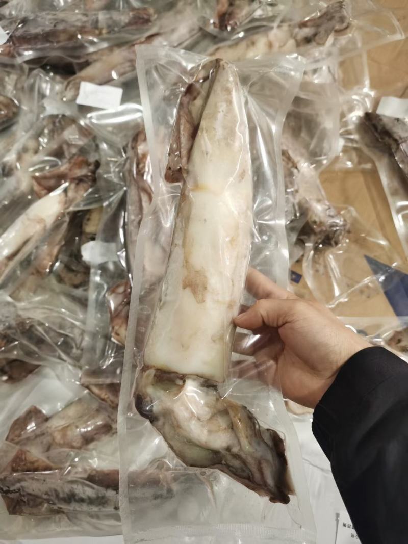 鱿鱼商用整盘鱿鱼，货源充足，产地直发，可视频看货
