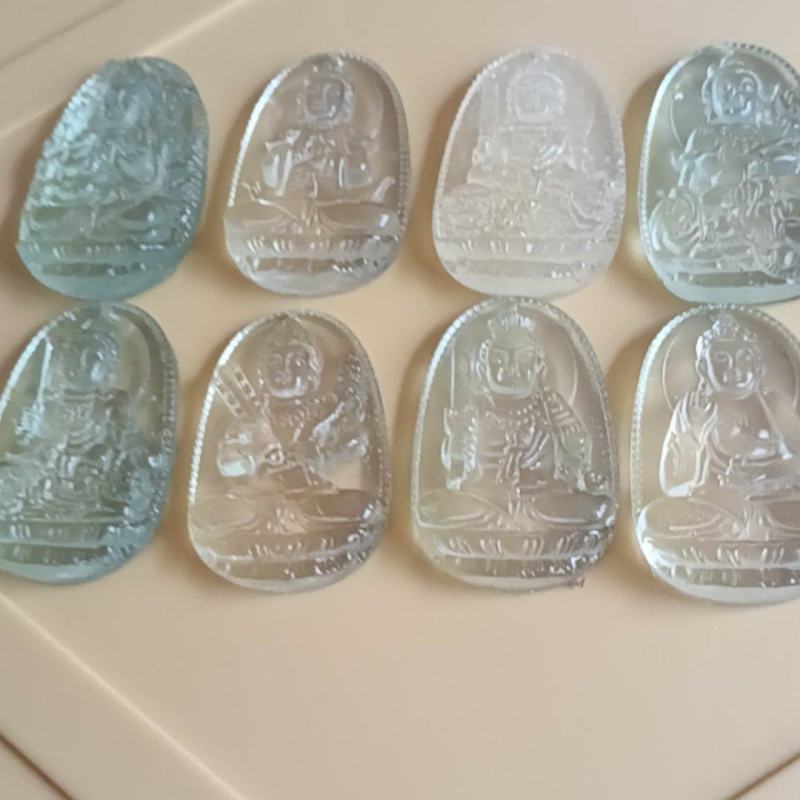 树脂仿玉胸坠佛教十二生宵八大守护