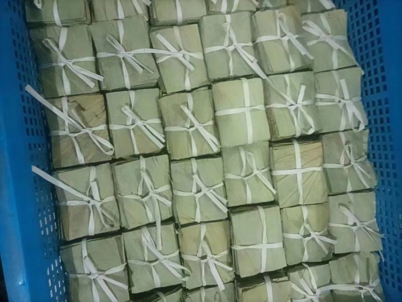 微山湖自然风干荷叶