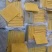 罐装梨膏糖深色，黄色250克一罐，一件60罐地摊展会