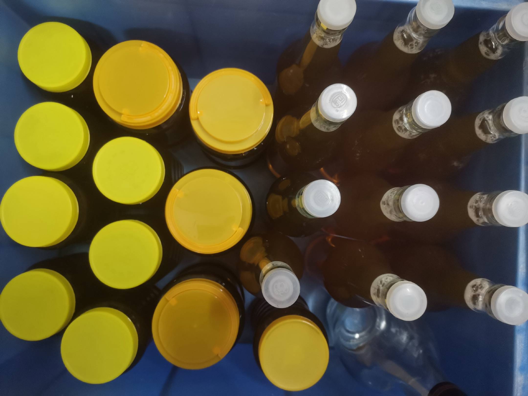 假蜂蜜添加成分展示