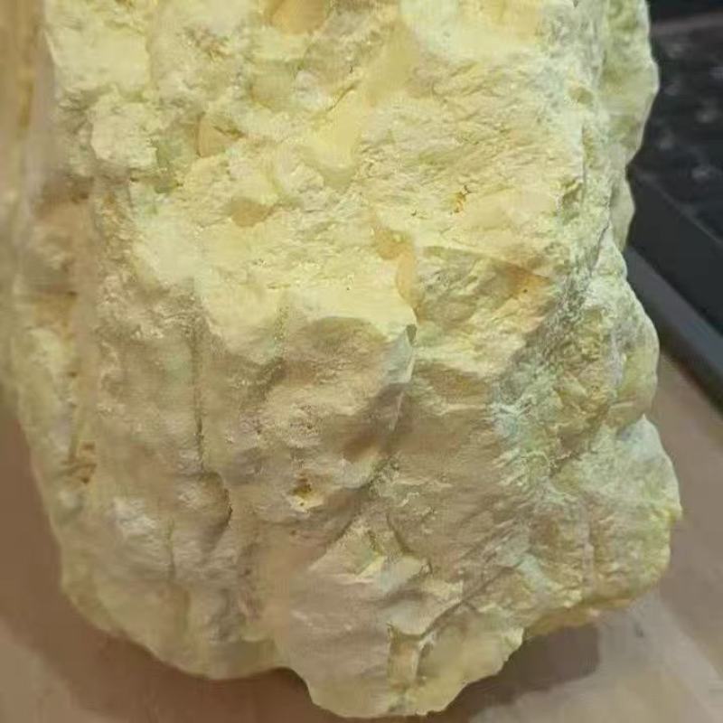 石硫磺产地广西自然形成可食用的工业硫磺，纹理清晰对接药厂
