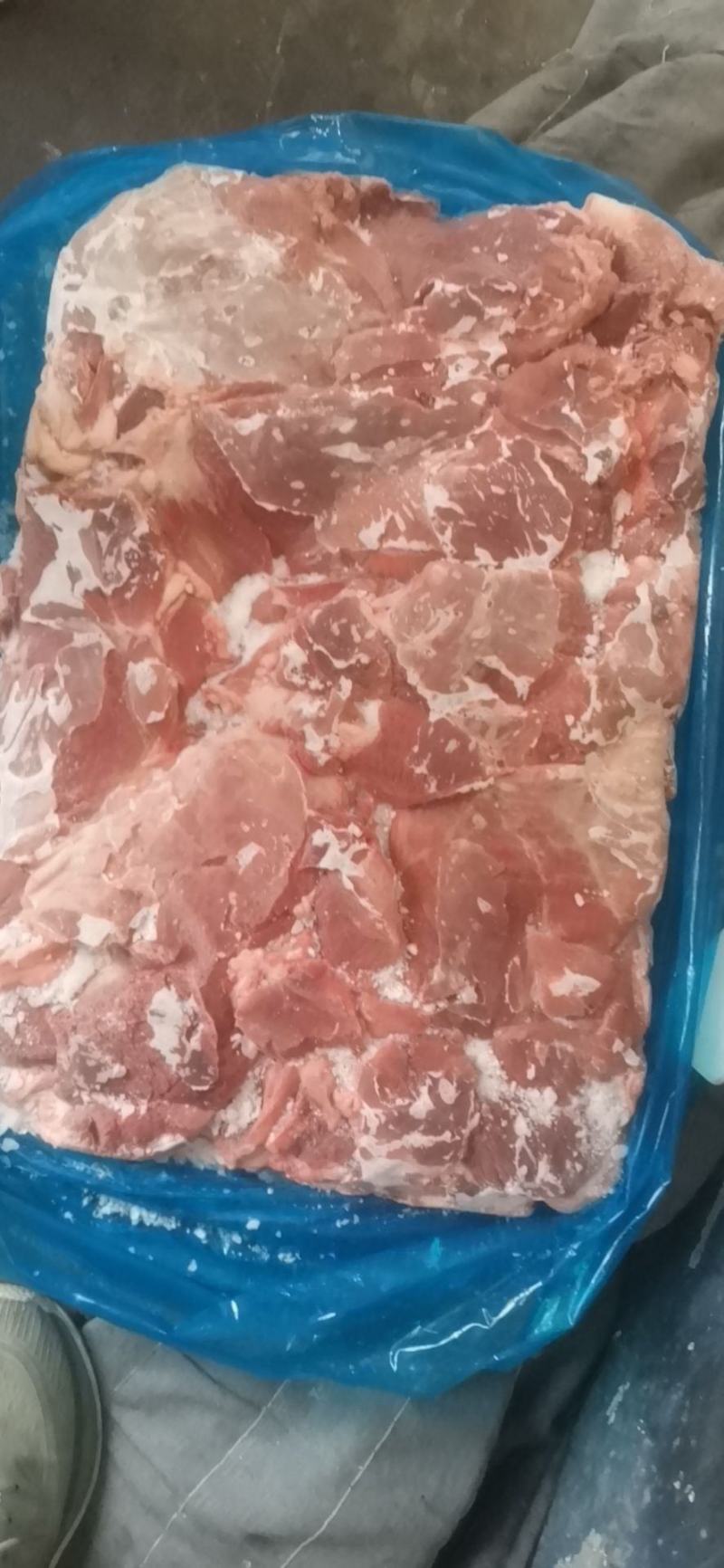 母猪正二八碎肉，新货，长期生产，手续齐全，供应稳定