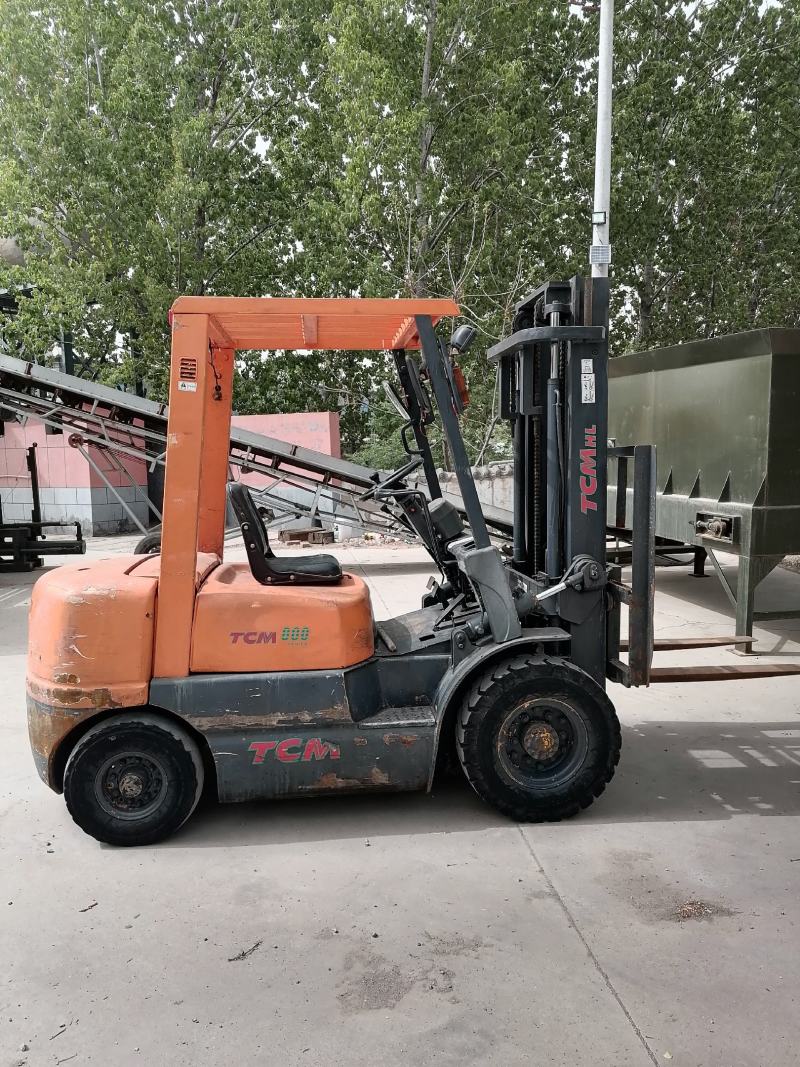 合力3吨柴油叉车