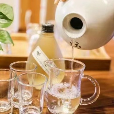 四川酒都宜宾五粮浓香型两年五年等白酒（原酒）