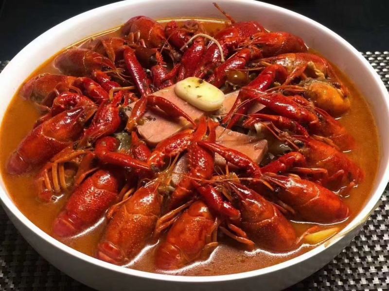 麻辣小龙虾，蒜蓉小龙虾