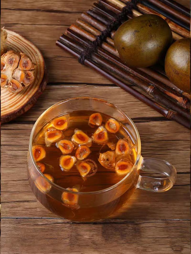 罗汉果，正宗精品广西桂林罗汉果，果大端正味道好。