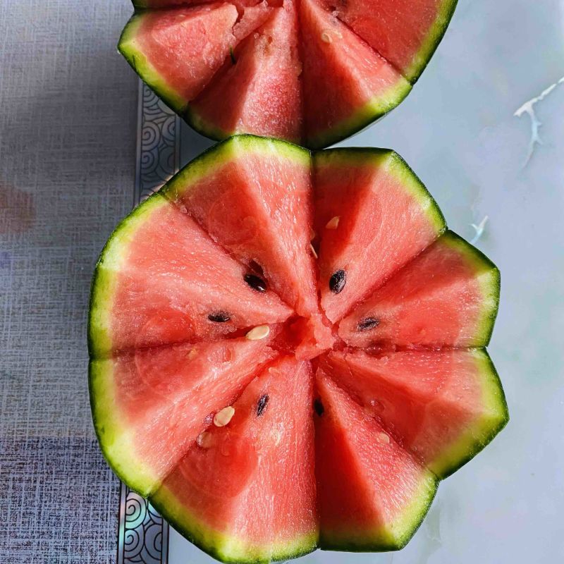 【实力热卖】全美2K小糖丸西瓜🍉皮薄多汁，红瓤黑籽。