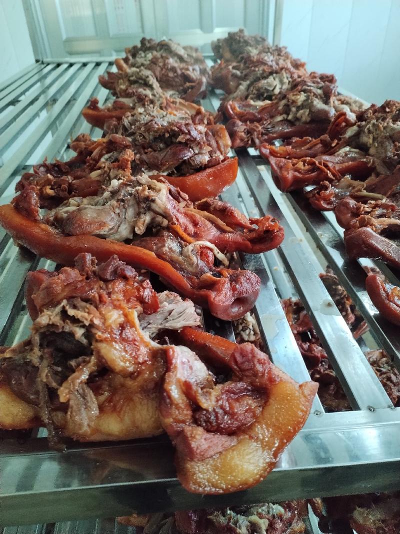 【热卖】猪头肉，经济实惠传统味道，保质保量。