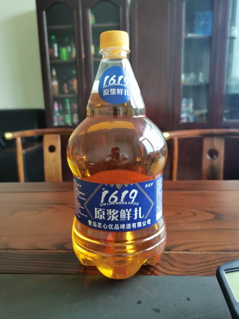 天气回升，鲜啤大量生产中，1.5升全麦鲜啤，空白区域招商