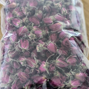 安徽滁州食用玫瑰，玫瑰花干品自己种植，当日新鲜采摘