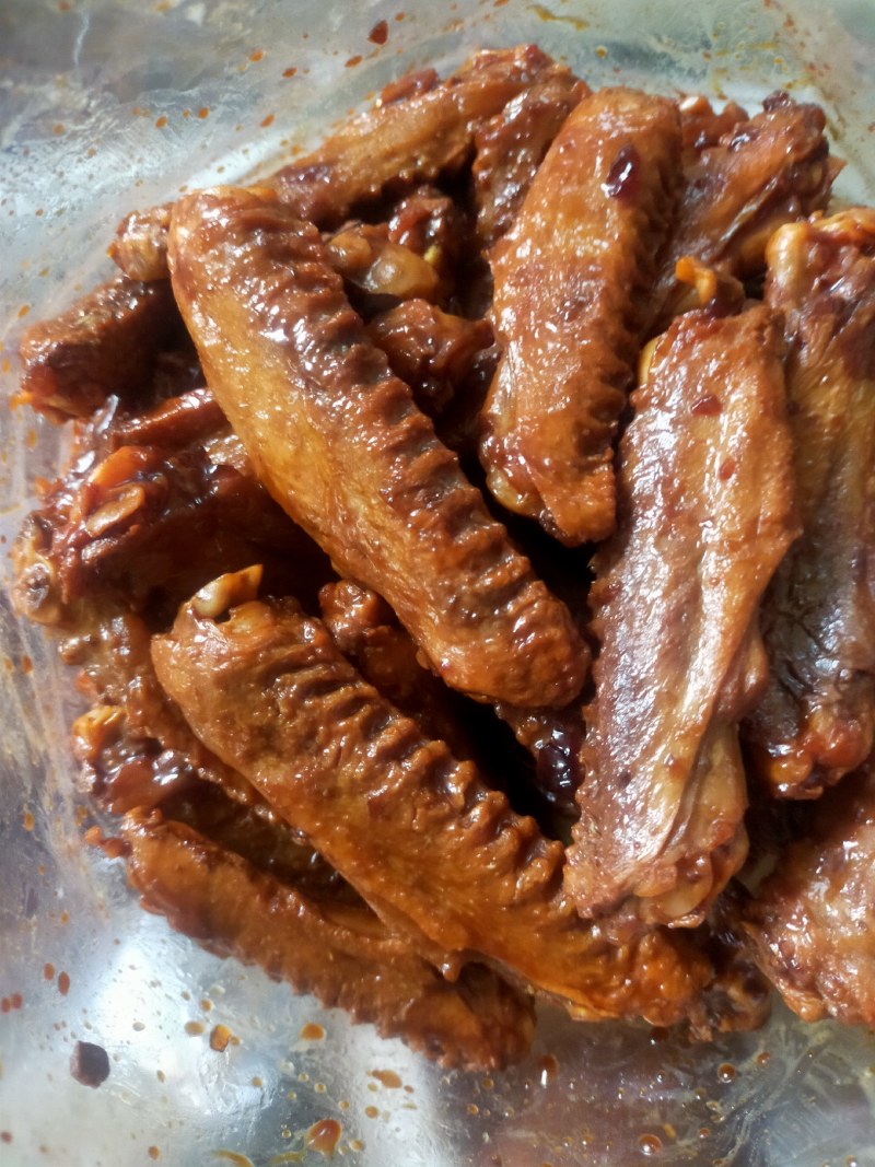 麻辣鸭翅中，藤椒鸭翅中，一件起发，量大从优，欢迎您的光临