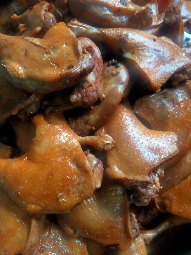 麻辣鸭腿，麻辣鸭翅根，一件起发，量大从优，欢迎您的光临！