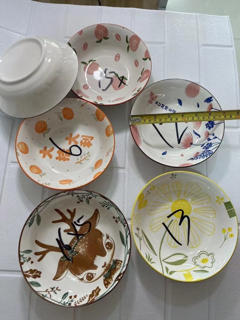 陶瓷7寸印花汤碗一级按吨出，1.8一个还有2吨按件1.8