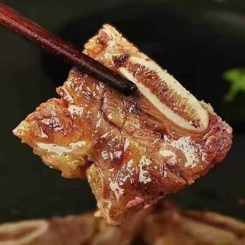黑牛仔骨切块，本厂大量生产，货源充足全国发货，手续齐全。