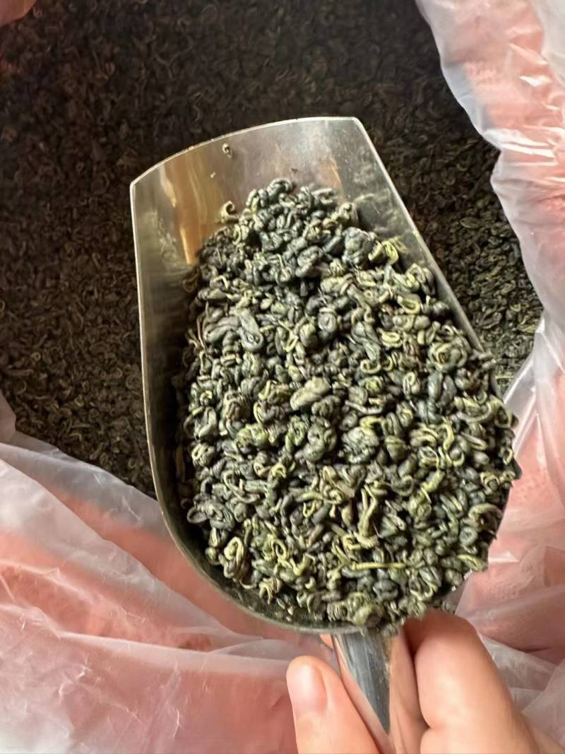 广西金秀大瑶山野生石崖茶颗粒超回甘味，