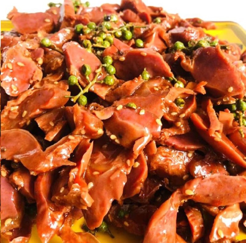 鸭胗藤椒麻辣鸭胗熟食卤味开袋即食鸭胗片餐饮商用