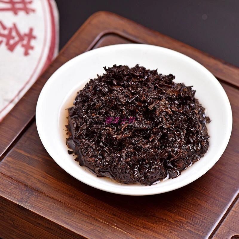 2010年云南普洱茶熟茶饼高品质珍藏布朗纯料勐海金芽七子