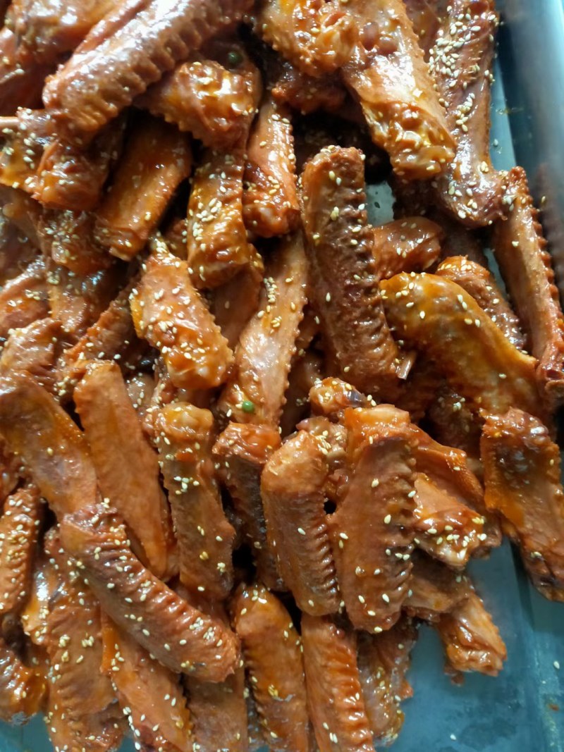 麻辣鸭翅中熟食卤味开袋即食餐饮商用麻辣鸭翅中