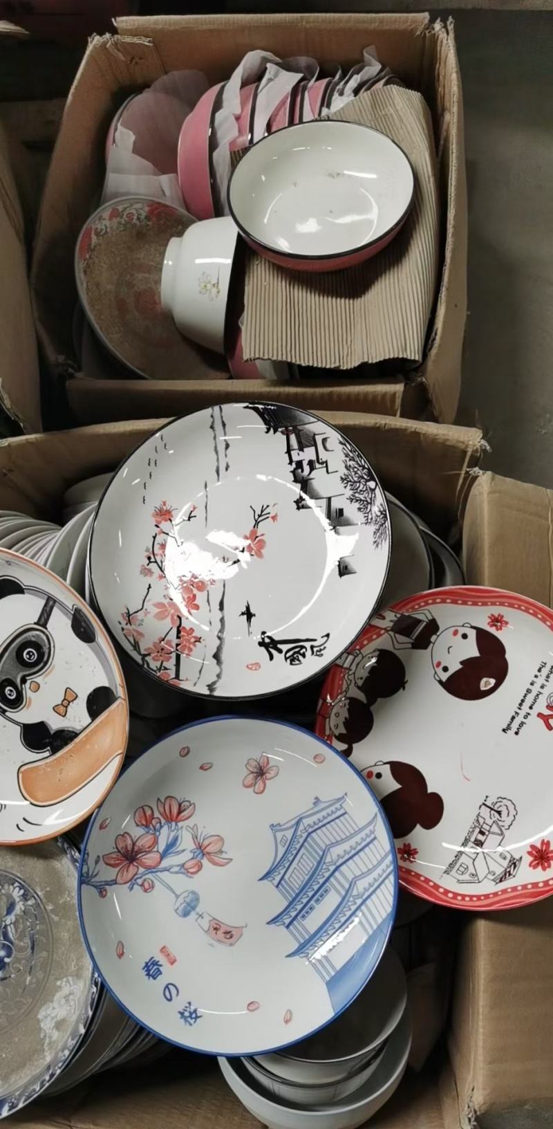 摆地摊按吨盘子，可以在2元店超市卖，1.2一个[抱拳]