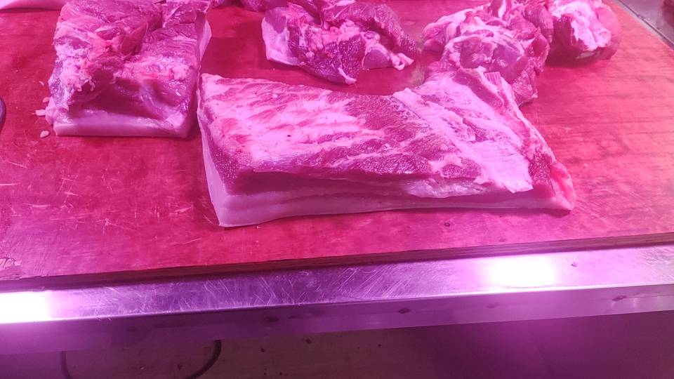泡椒肝腰合炒食材摆盘图