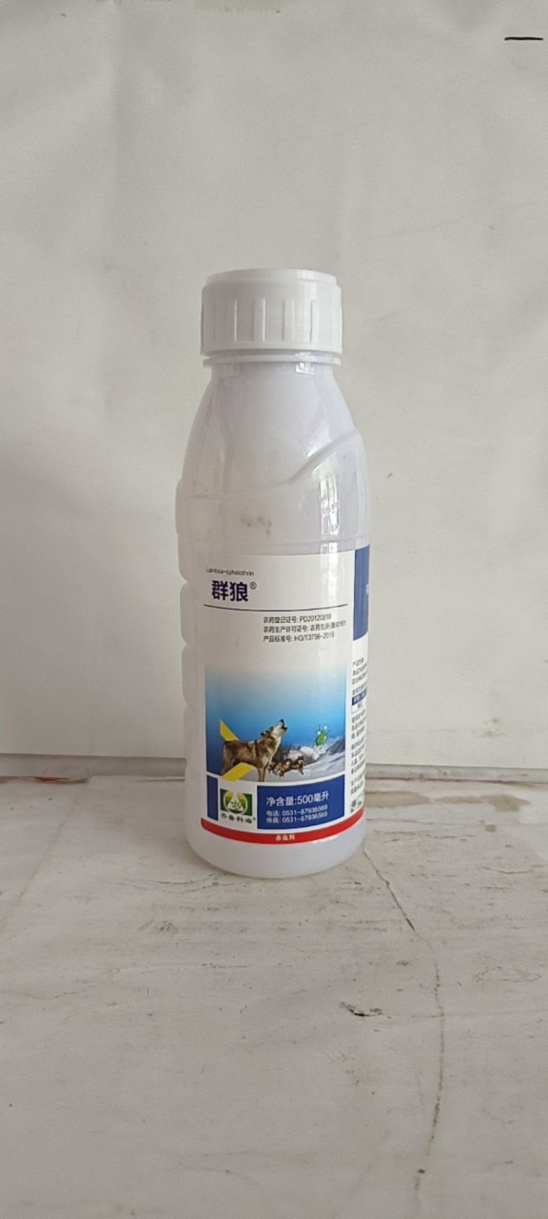 10%啶虫脒对蚜虫蓟马飞虱类害虫有很好的防效，持效期较长