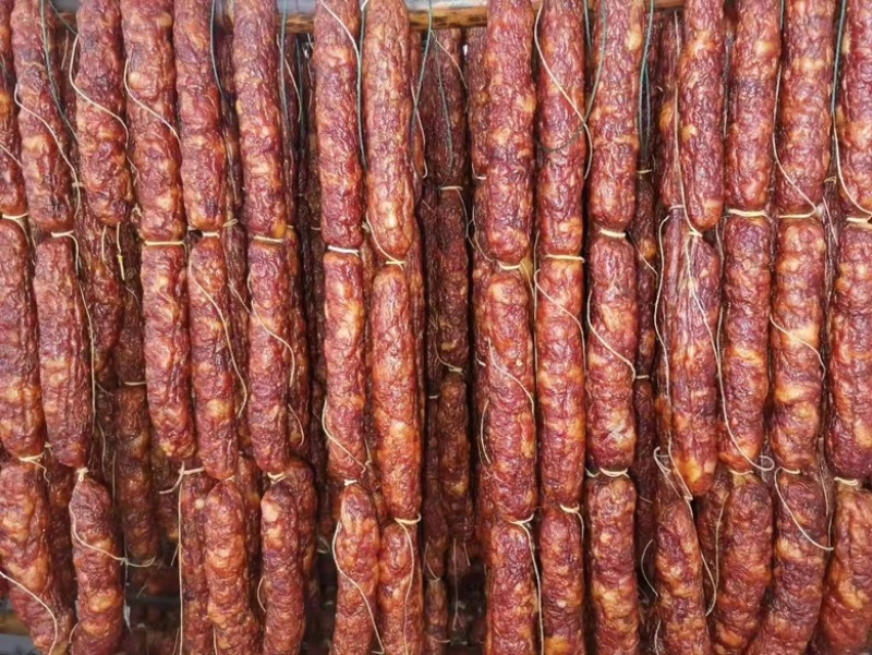 云阳特产麻辣腊肠广味腊肠烟熏腊肠精选好肉腊肠串