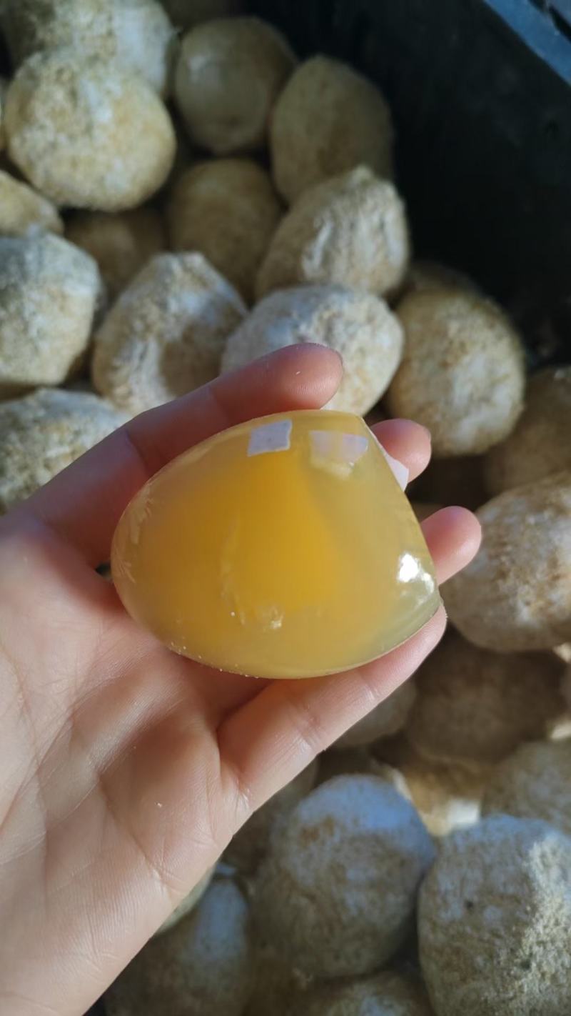 鸭皮蛋溏心鸭皮蛋变蛋批发框装鸭皮蛋地摊货源