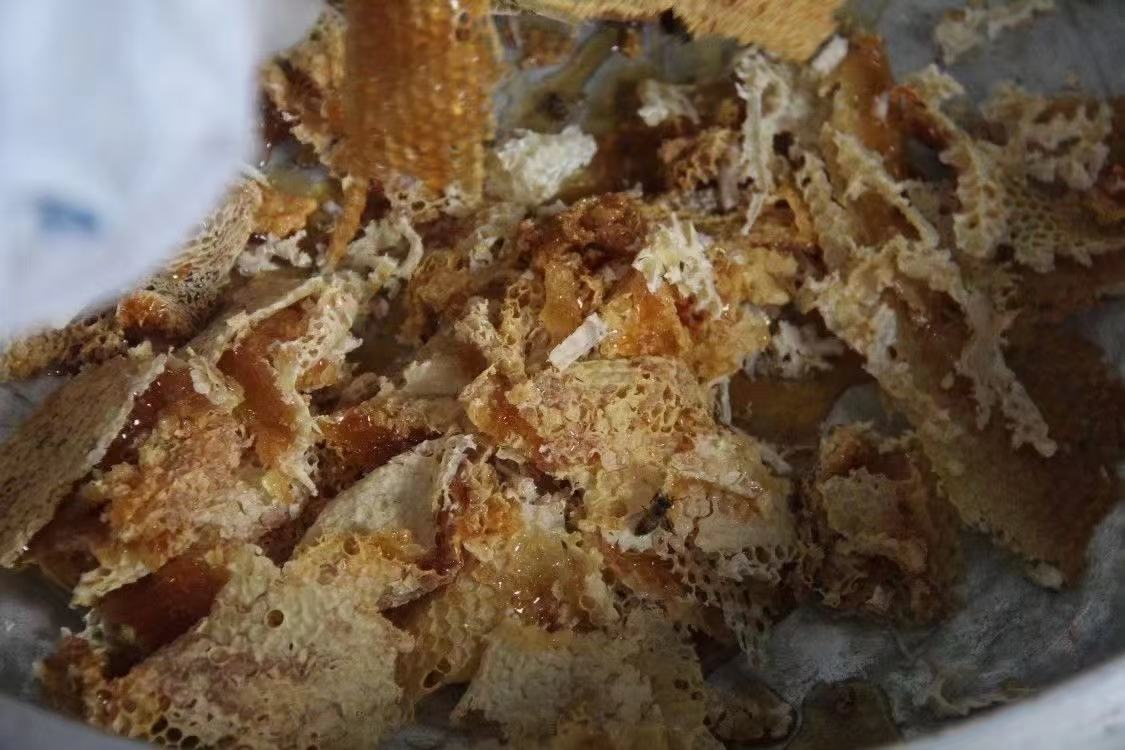 蜂蜜熬制过程图