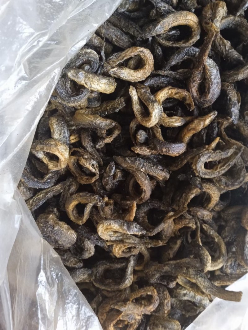 无杂质，品质好货，农家烟熏泥鳅干