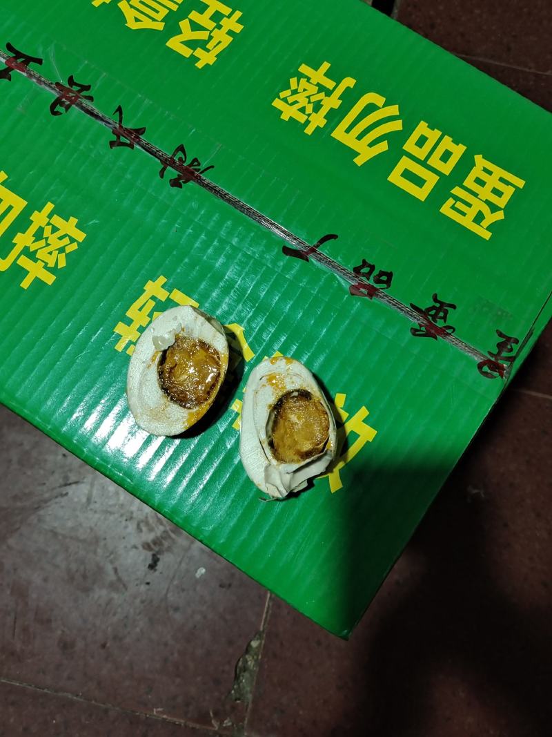 咸鸭蛋。清淡味一件100个。摆地摊开展销会畅销产品