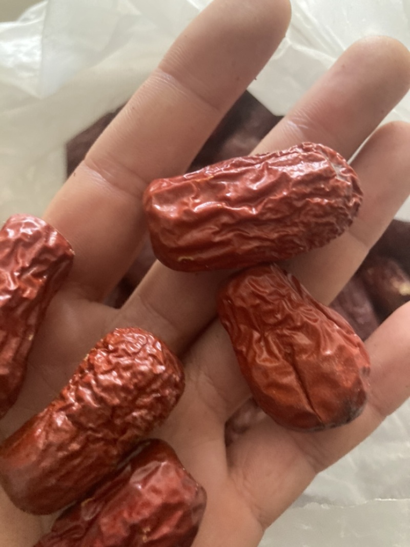 枣红枣药用红枣4元一斤长期供应各种药材