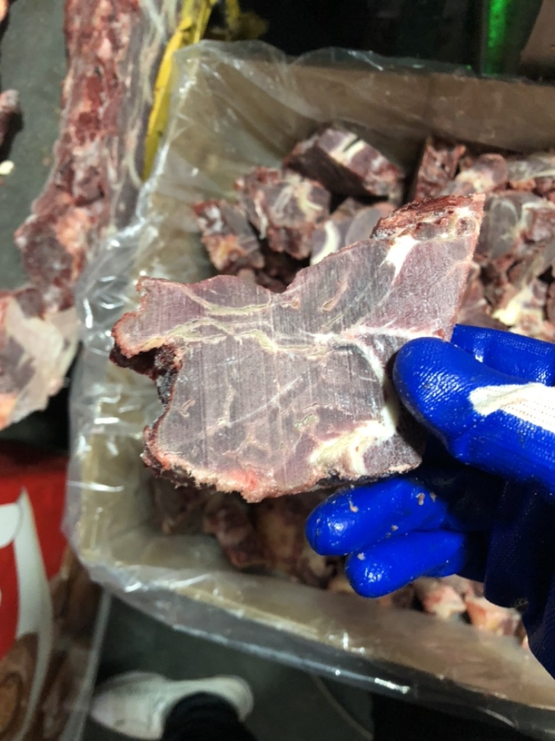 多肉牛脖骨