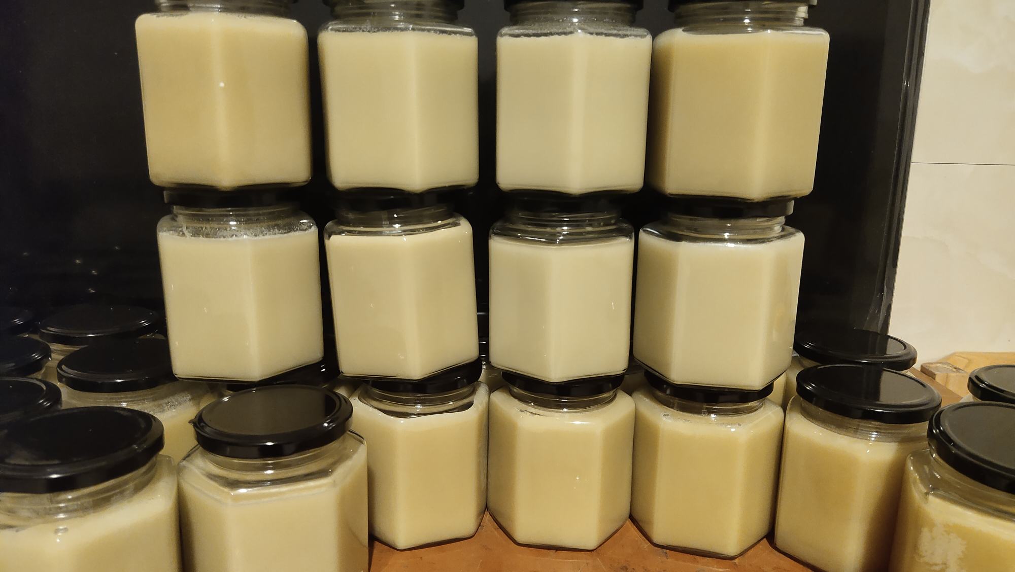 优质蜂蜜产品展示