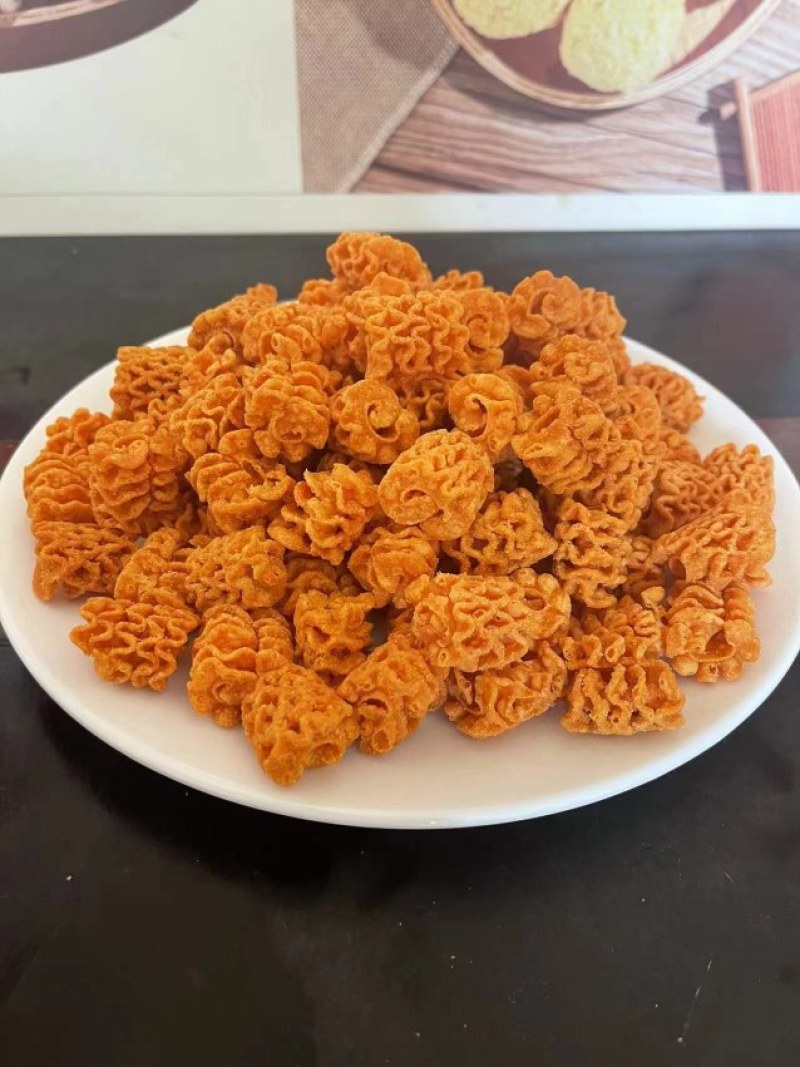比萨卷美味酥脆零食小吃，厂家直销量大优惠，欢迎来电选购