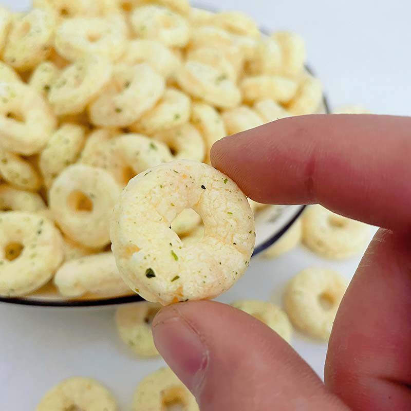 甜甜圈牛排味海苔味休闲零食小吃，厂家直销量大优惠