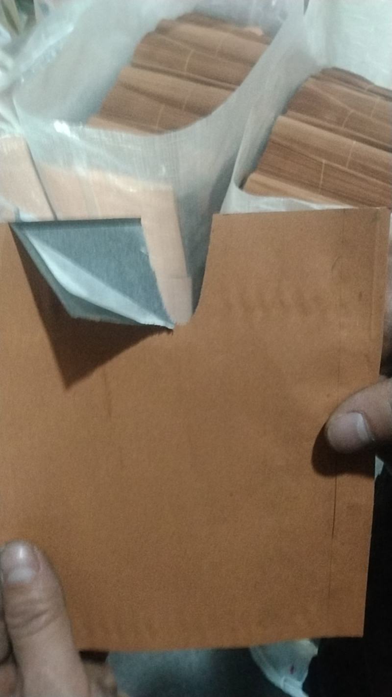 各种果袋加速生产中，有需要的联系我，全国发货，欢迎大家的
