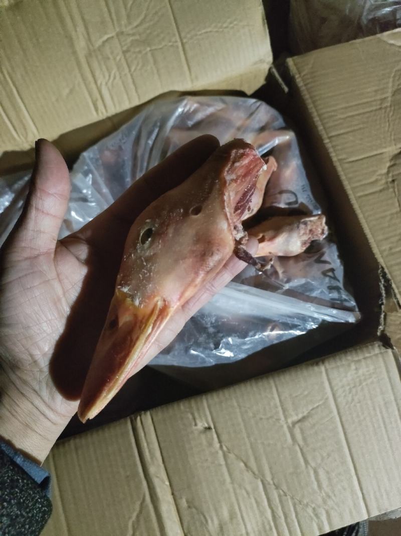 鸭头烤鸭头填鸭头8头9头梨花鸭头卤货加工厂专用