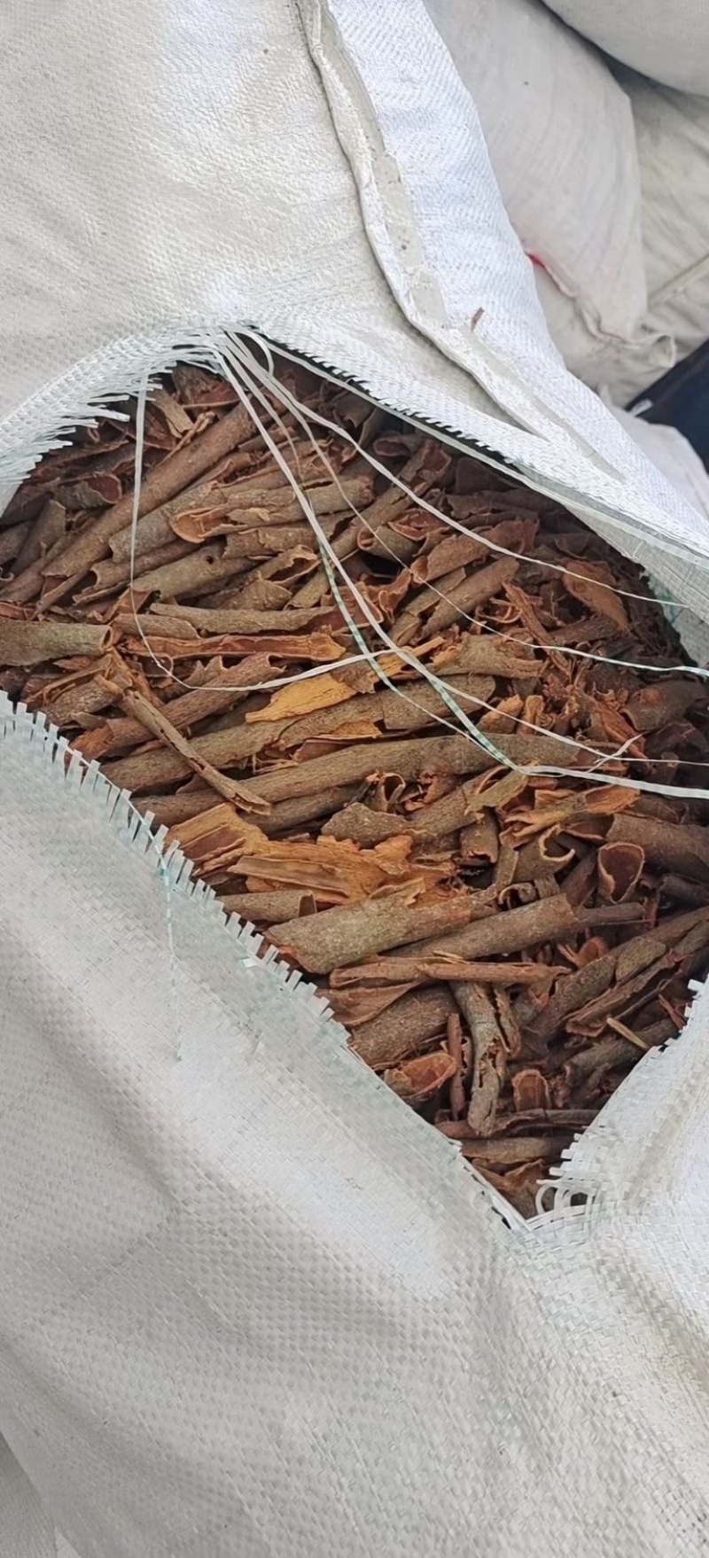 广东产地直供，诚信经营，大量精品桂碎