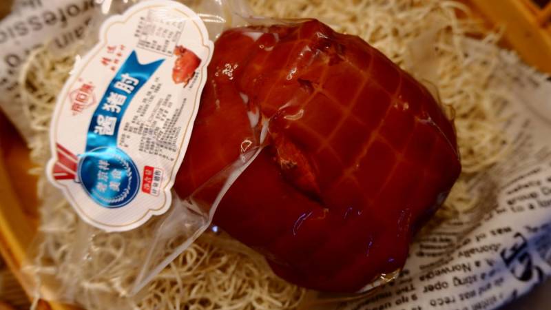 酱肘子，无淀粉，纯肉，150斤起批