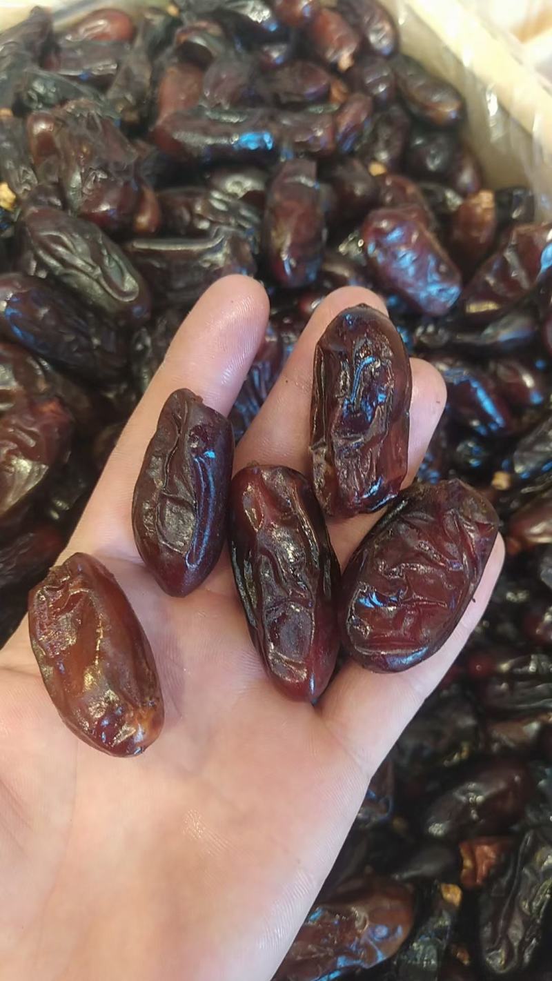 椰枣新疆特产干果坚果味道超好吃的