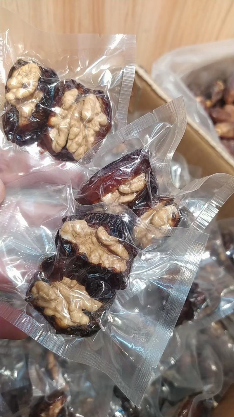 椰枣新疆特产干果坚果味道超好吃的