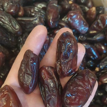 椰枣新疆特产干果坚果味道超好吃的
