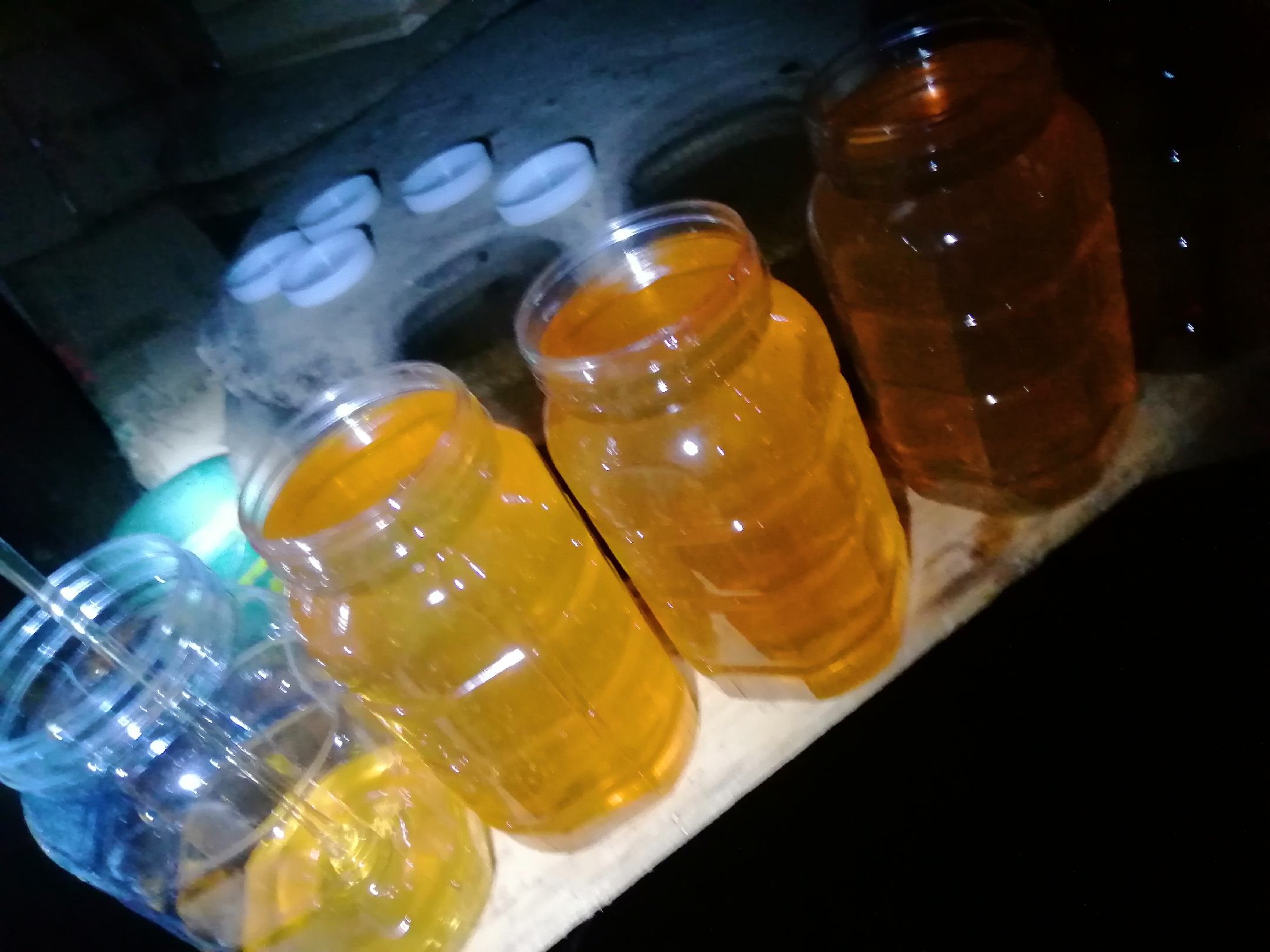 蜂蜜结晶状态对比图