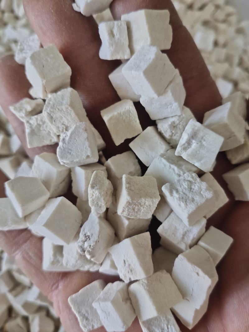 【茯苓】产地一手货源，规格齐全量大优惠。