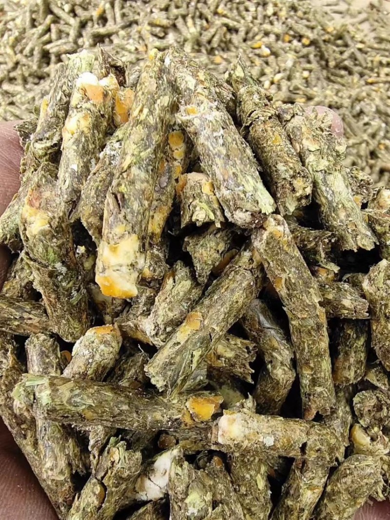 花生秧颗粒饲料