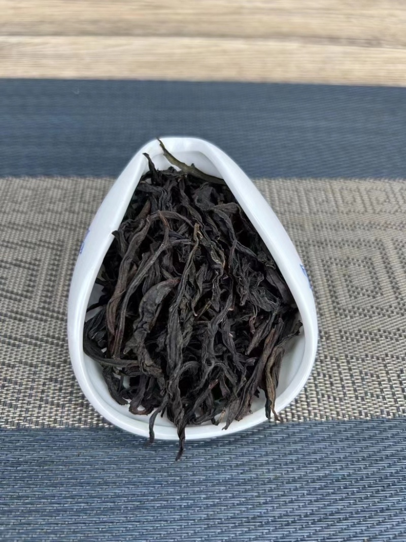 正宗凤凰山春茶茗茶凤凰单枞鸭屎香蜜香兰生茶熟茶潮汕特产
